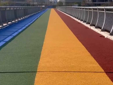 如皋学校道路改色